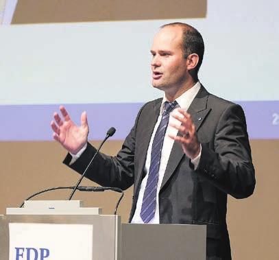 Die Spitzenkandidaten der FDP stehen fest! Wahlen 2019 Am 28. Juni 2018 wurde Fabian Peter in der Festhalle Sempach von den Delegierten als FDP-Regierungsratskandidat nominiert.