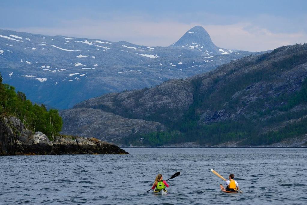 Rapport 22/03/2019 16 På veg inn Vistenfjorden! (CN) I arbeidet med besøksstrategi kom det innspill fra lokale reiselivsbedrifter på at man ønsket å få løftet opp Visten som padlemål.