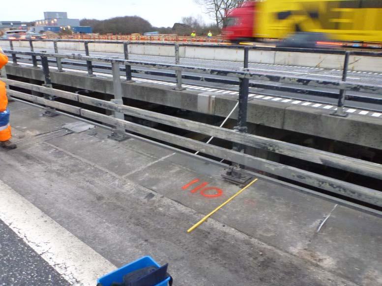 State-of-the-Art report: Fly ash in concrete, Danish experience, Jan 2015 Figure 14 - Karlstrup Mose highway bridge. Edge beams containing varying amounts of fly ash.