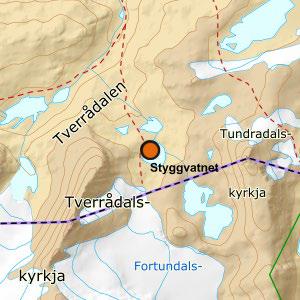 HOH 1475 ligg i Luster kommune, Nedre Søvertjørni, Styggvatnet og Grøntjørni ligg i Skjåk kommune og Skuggevatnet