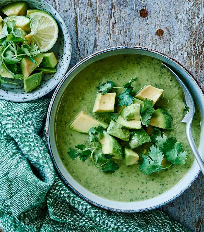 Kubansk bønneog grønnkålsuppe En varmende suppe der allehånde og koriander løfter frem den kubanske følelsen.