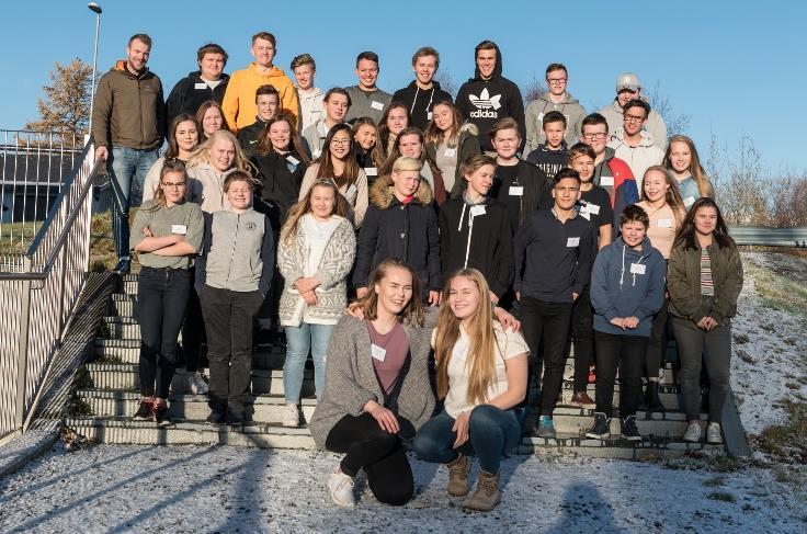 4.2 Ungdomssatsingen RUST Visjon Vi skal vinne kampen om ungdom på hjemmebane! Målsetting RUST skal jobbe for et bedre arbeids-, bo- og aktivitetstilbud for ungdom i Nord-Troms.