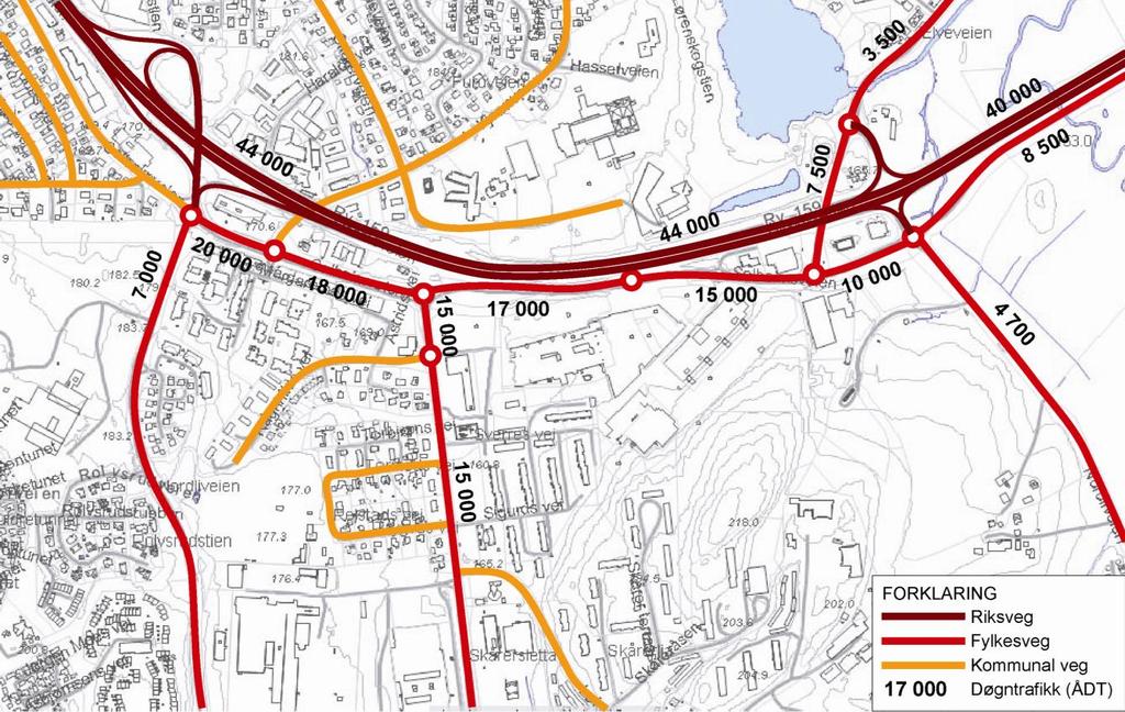 Lørenskog sentrum vest Trafikkanalyse Side 6 Byggene innen område 2 utgjør et samlet areal på 6 300 m 2 og er benyttet til bolig-, forretnings- og kontorformål. Formål Astridsv.1 Astrids.3 Ragnh.v. 1 Sum Ragnh.