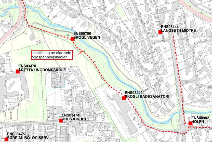 Ved/under tidligere bru krysser også VA-ledninger (Figur 18). Her er også anlagt utløp av OV. Hensynet til VA er ivaretatt i nevnte prosjekt. Delen med erosjonssikring er pr.