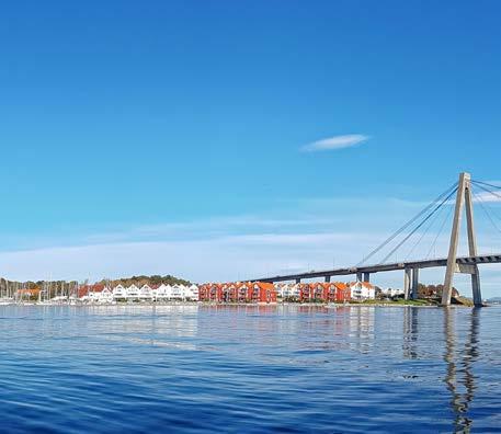 SØR-VESTLANDET NR. 2 219 DNB EIENDOM 4 Godt salg og prisvekst for nybygg i Stavanger Antallet nye boliger for salg er nå bare 17 % lavere enn ved toppen i 213.