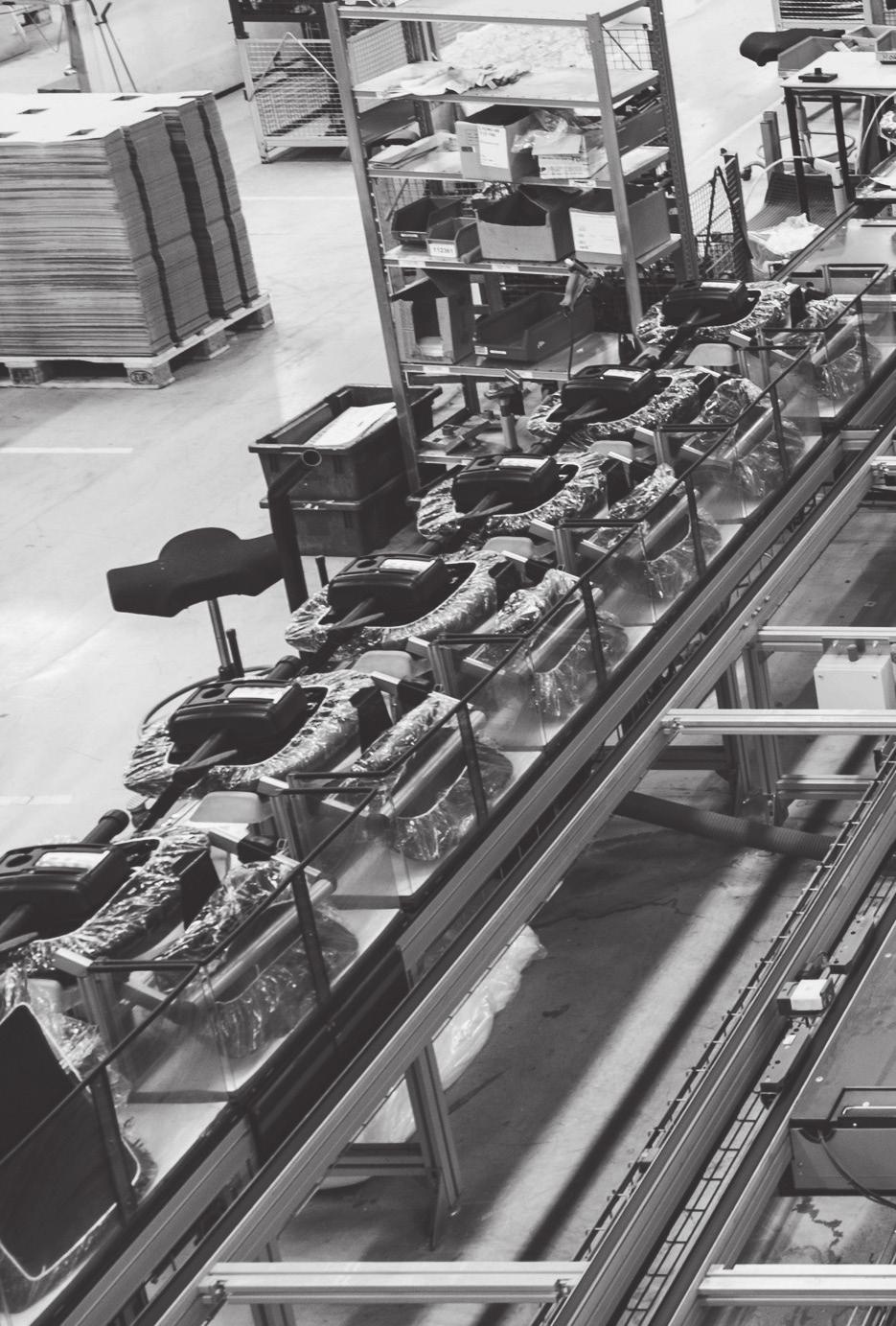 CASE: HÅG-STOLER LEVERT TIL EUROPA FRA FLOKK FOTO: FORM TIL FJELLS / TOM GUSTAVSEN Hver dag leverer Flokk ca. 1000 kontorstoler fra sin fabrikk på Røros.
