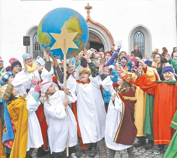 Nr. 1 I Donnerstag, 2. Jänner 2014 Einzelpreis: 1,- I www.kirchenblatt.at KirchenBlatt 2 Elisabeth Dörler. Die Frohbotin und Islambeauftragte der Diözese verstarb am 18. Dezember.