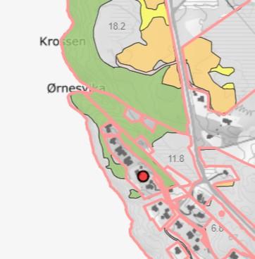 Utklipp gårdskart Delar av sjøområdet planforslaget grensar til er sett til låssettingsplass.