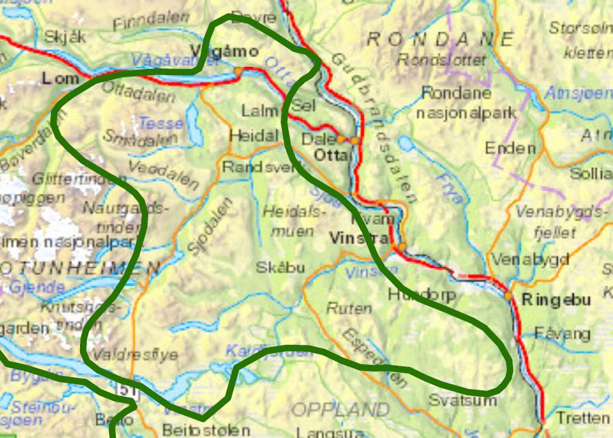 Oppland er fylket med flest fritidsboliger i Norge og blant de største fylkene med hensyn til antall ferie- og fritidsgjestedøgn. Det er fem nasjonalparker i fylket.