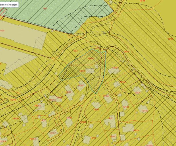 Planområdet er også berørt av to hensynssoner fra KPA 2010, gul støysone (veistøy) og hensyn kulturmiljø (H570_245).