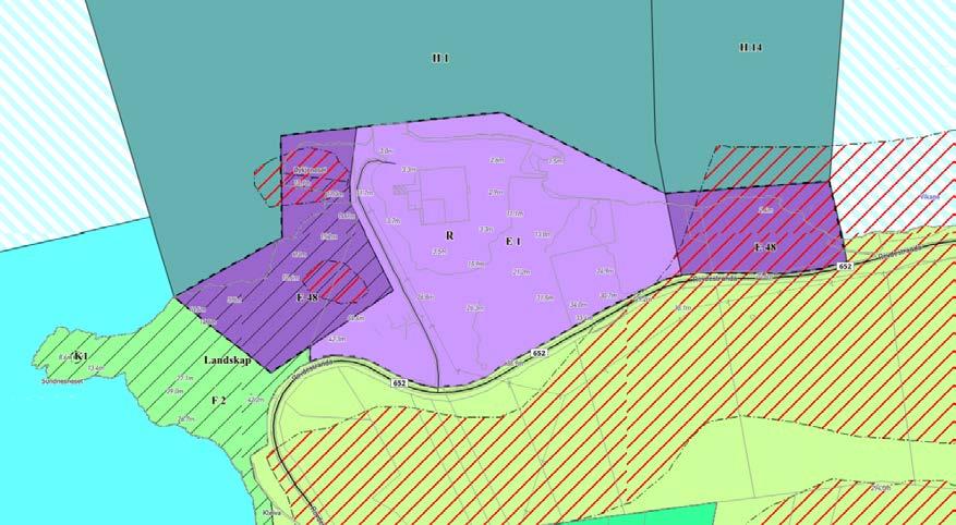 Tiltaket planen legg til rette for omfattar areal innanfor begge desse felta. Ein liten del av LNF-område på Sundnesneset som strekk seg inn i planområdet langs svingen på FV 652 er også inkludert.