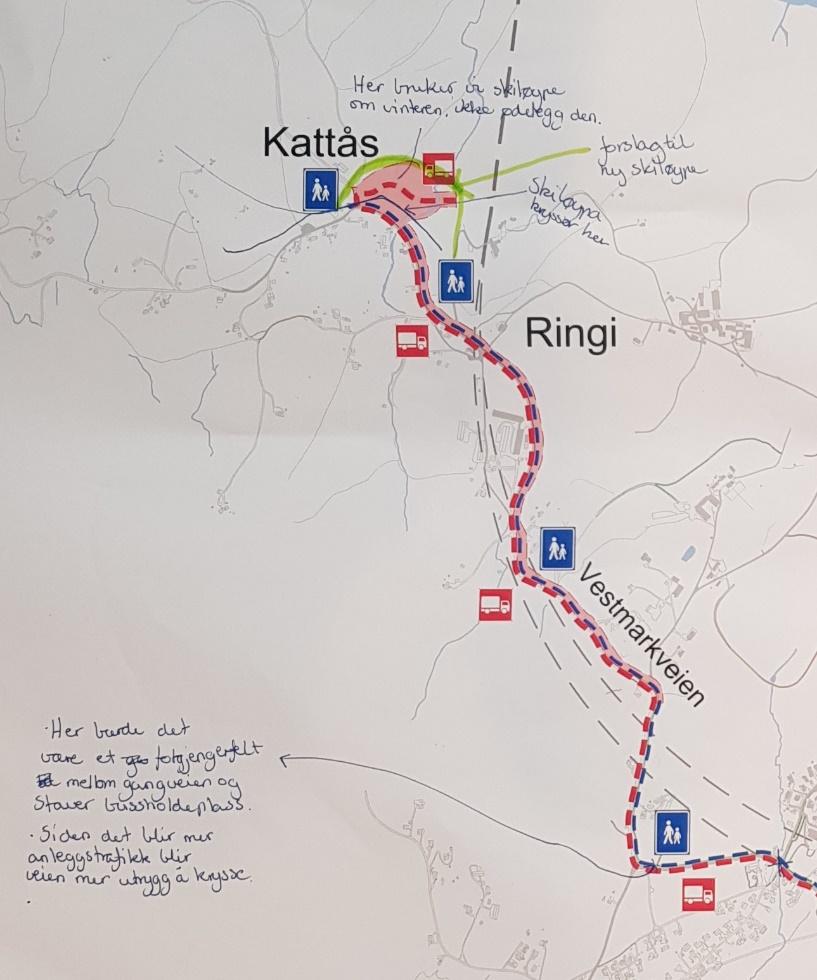 Oppgave 2 I oppgave 2 skulle ungdommene sammenligne det de hadde tegnet inn av bevegelsesmønstre i oppgave 1 med et kart over gang- og sykkelvegene som blir opprettholdt under anleggsfasen.