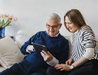 Smarthusteknologi kan blant annet være med på å bidra til at eldre kan bo lenger hjemme i sin egen bolig. Her ligger det en stor samfunnsøkonomisk gevinst.