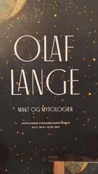 En plakat som viser ulike størrelser henger inne på avdeling Jordbær.