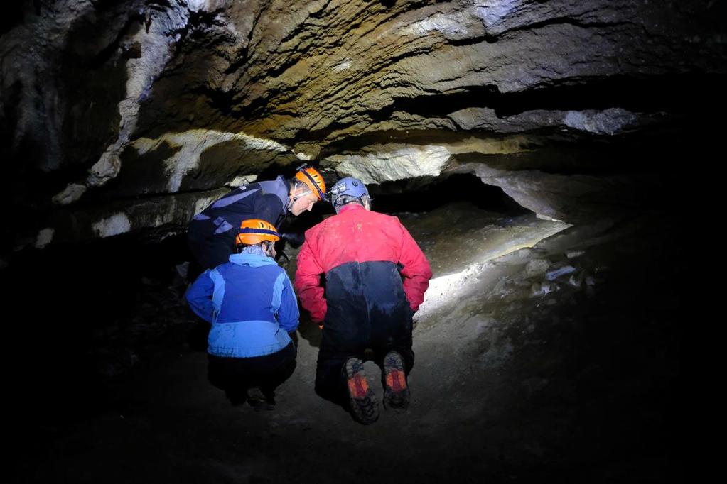 3.Øvrige vurderinger og innspill Karst og grotter Å ta vare på grotter og karstforekomstene i Lomsdal-Visten nasjonalpark er ett av formålene for opprettelsen av nasjonalparken: " 2 Formål ( ) Sikre