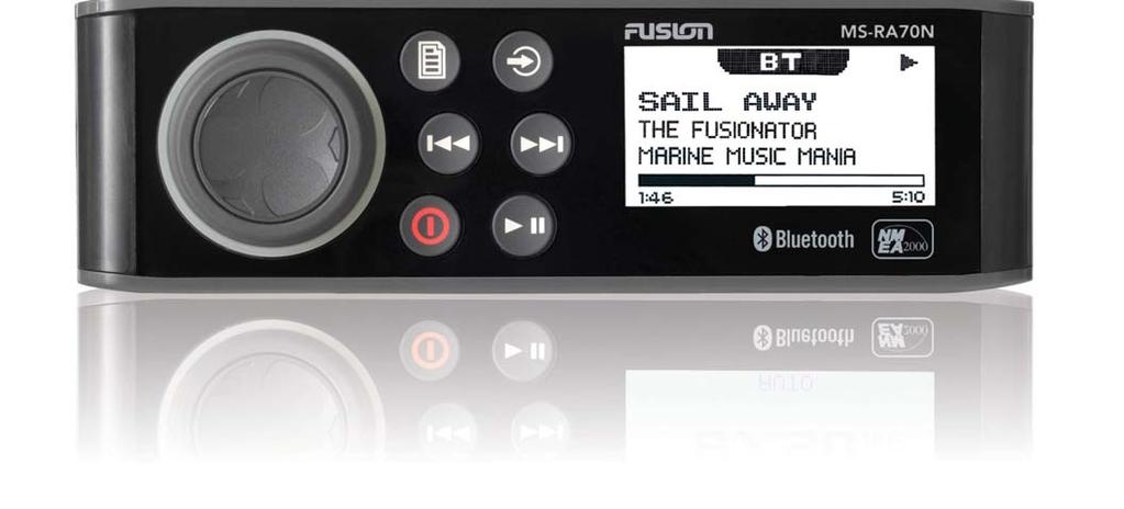 Maritime musikk- og radioanlegg RA 70 / 70N RA70 og RA70N (NMEA2000) har følgende hovedfunksjoner: AM/FM radio, USB, DAB, Blåtann, iphone, ipod, Android Effekt: 50W x 4.