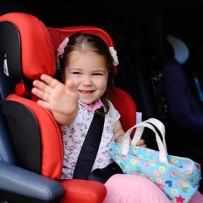 Trafikksikkerheit Sikring av barn i bil Det er påbode å sikre barn med godkjent barnesete i