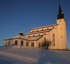 Velkommen til gudstjeneste Denne oversikten gir ikke rom for alle som deltar i gudstjenestene. Fyldigere omtale står i Ringsaker Blad og Hamar Arbeiderblad. 29.03.2018 30.03.2018 Dato Dag Prekentest Kirke Kl.