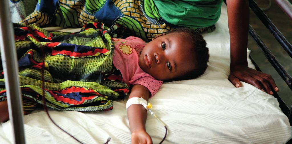 Tekst: Jentene som trenger det får behandling ved lokale sykehus. Foto: Sol Nodeland. de månedlige kontrollene på jentene.