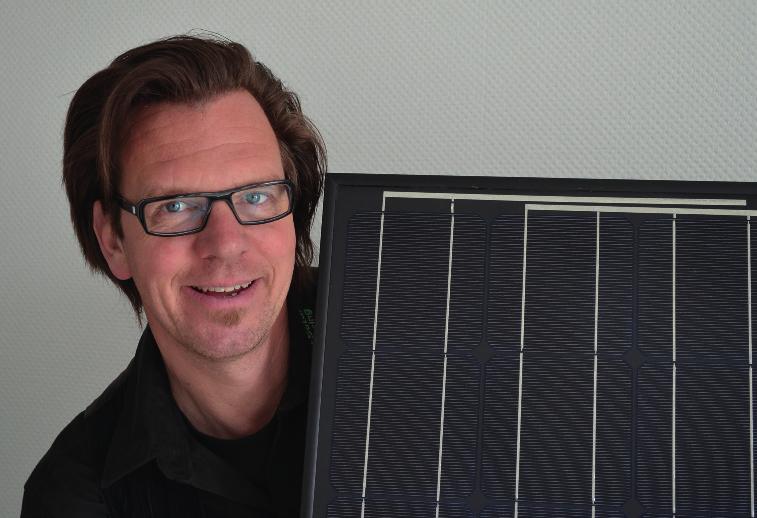 Kai Worring Telefon 0212/264 15 15 Ihr Dachdeckermeister, Solarteur und Gebäudeenergieberater (HWK) in Solingen sondern auch: