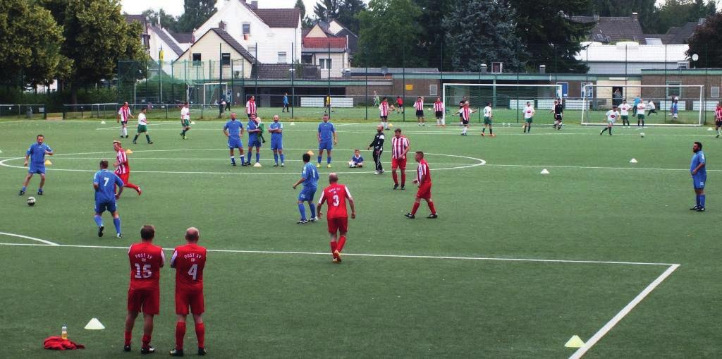 4. Oldie Cup (Fußballseniorenabteilung Alte Herren) Zum allerersten Mal durfte die Senioren Abteilung des VfB Solingen 1910 sage und schreibe 14 teilnehmende Oldie Teams am 9.