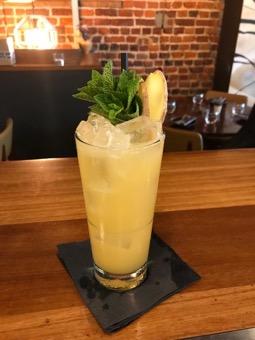 Asian Fizz 1 peace fresh ginger 50ml pineapple juice 35ml Gin 10ml