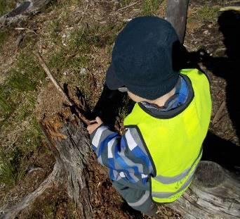 30, ring eller send gjerne en melding om barnet kommer senere. Dagsrytmen 07:00 Barnehagen åpner, vi er på kjøkkenet. Medbragt frokost for de som ønsker.