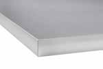 Standardlengde benkeplate kan kappes i nøyaktig den lengden du trenger og kantene kan dekkes med de inkluderte kantlistene.