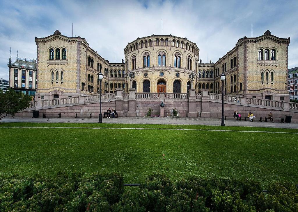 7. Barnehagen som pedagogisk virksomhet Barnehagen skal jevnlig vurdere det pedagogiske arbeidet ( ) Vurderingsarbeidet skal bygge på refleksjoner som hele personalgruppen er involvert i.