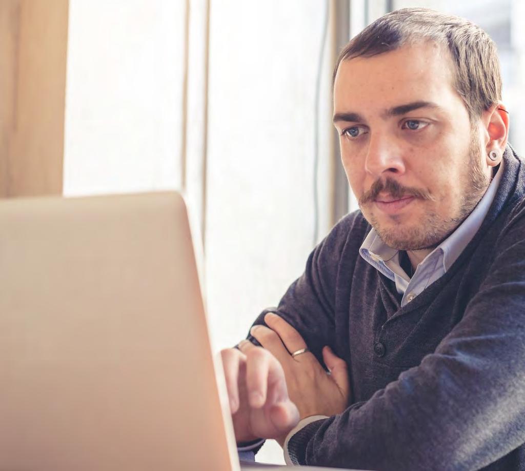 Anders (32), Saksbehandler «Helsedataservice» Jeg kan ikke drive saksbehandling i outlook Bakgrunn Anders er saksbehandler hos FHI og gjør en første vurdering av søknader om data.