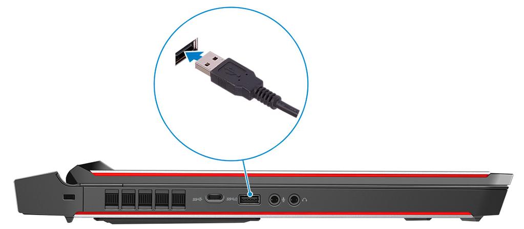 4 Koble en USB Type-C til Type-A-dongle til Thunderbolt 3-porten (USB Type-C)