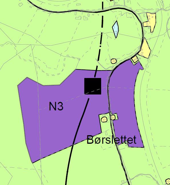 Bestemmelsesområde i Sentrum Fordi trasespørsmålet for E6 var uavklart da kommuneplanens arealdel ble utarbeidet, ble det avgrenset et område av sentrumskjernen på Berkåk (svart stiplet strek i
