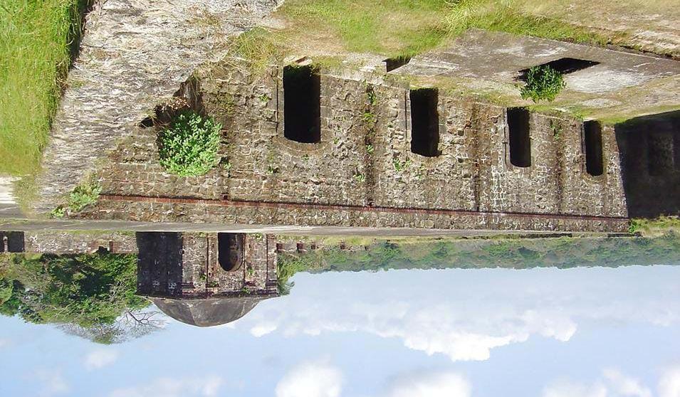 Det er spektakulært å seile i Panamakanalen Chagres National Park - opplev dyreriket i denne flotte nasjonalparken Portobelo National Park Gatun Locks og Agua Clara Lock - opplev de spektaktulære