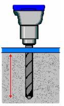 STEP 2 : MONTER SØYLEN MED STRØMTILFØRSEL FØRST, DERNEST SØYLE NR 2 1. Drill boltehull I betongunderlaget med slagboret.