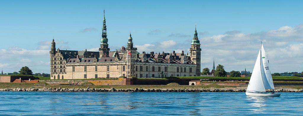 Guided tour at Kronborg Castle including visits to the royal lodges, the dance hall, the castle church and Holger Danske in the casemates.