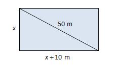 .6.4 En tomt er et rektangel med mål som vist på figuren nedenfor. Finn arealet av tomta. Vi må først finne lengden av sidene.