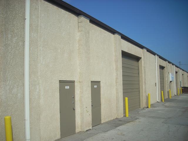INDUSTRIAL FOR LEASE Irvington Warehouse 6500-42 rth 91st Plaza Omaha, NE (90th & Sorensen Pkwy) $4.50 PSF IND GROSS Located just 1 block west of 90th & Sorensen Pkway. 3 minutes to I-680.