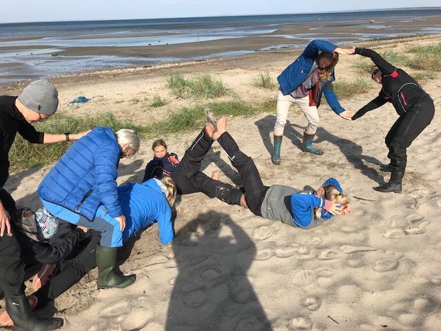 Outdoor education with primary school teachers living