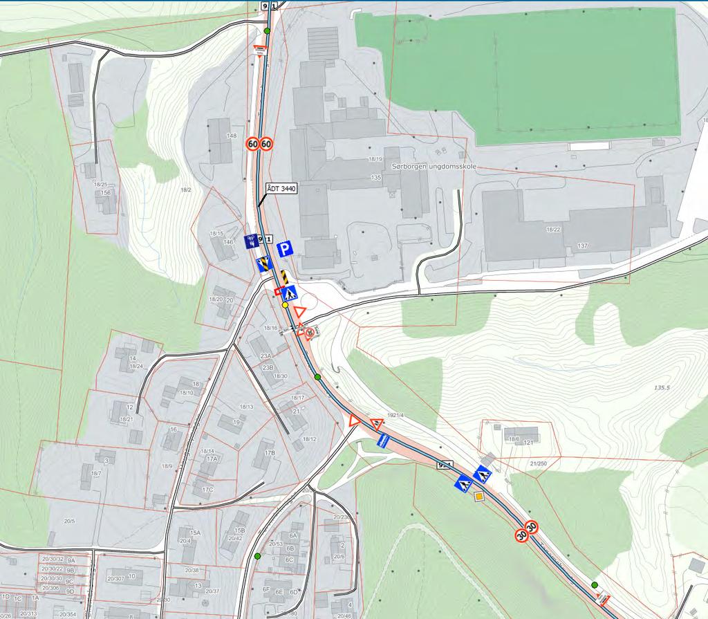 Side 3 av 8 3 DAGENS TRAFIKKSITUASJON Trafikken i fv. 921 er 3440 kjøretøy (ÅDT). Tallet er hentet fra NVDB (Norsk vegdatabank). Se Figur 2. Figur 2. Kryssområdet fv.