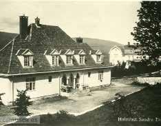 Gården ble drevet som pensjonat fra 1927 og våningshusene ble ominnredet i forhold til dette. En kort periode var gården oppholdssted for danske barn med astma.