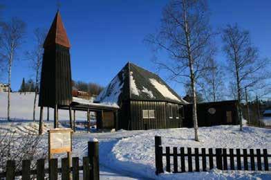 Landåsbygda som ei langkirke bygget i tre er forøvrig spesielt for kirkebyggeriene etter krigen. Det ble bygget 600 kirker på 1900-tallet.