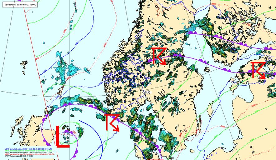 1.3 Prognosekart vær MEPS* prognosekartene viser at det på Sørvest -og Sørlandet lå en front med sammenhengende nedbør. I forkant av fronten hadde vi typiske dannelser av lokale tordenbyger.