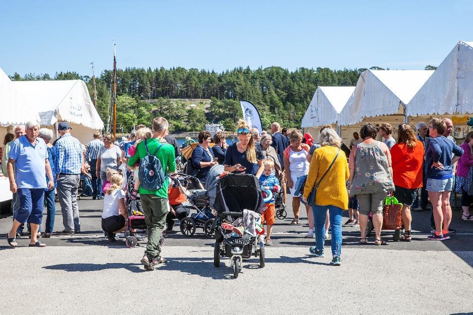 Dessuten kan de møte ballongmannen Daniel Larsen -