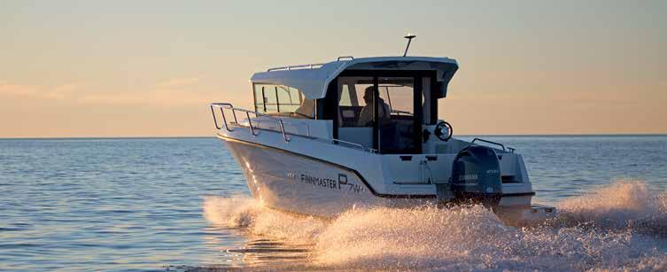 CABIN P-SERIEN FINNMASTER P7W Lengde: 7,20 m Bredde: 2,59 m Vekt: 1700 kg Motor: 115-200 hk, 2 x 150-200 hk Personer: 7 Køyeplasser: 2 + 1 Kategori: C Fast drivstofftank, 197 liter En vindusvisker