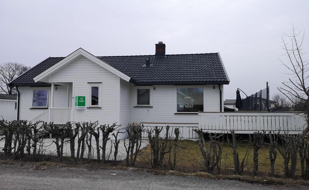 Tilstandsrapport for bolig Med arealmåling Byggveien 1 3223 SANDEFJORD Gnr.