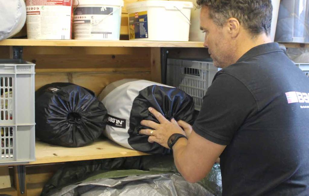 Bag ins oppbevaringsposer tar liten plass og kan fint lagres i bod eller garasje.