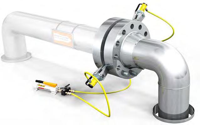 1. Av sikkerhetsmessige hensyn må ikke alle boltene tas ut før flensen er åpnet. 2. Benytt to spredere, hydrauliske eller mekaniske, tvers overfor hverandre.