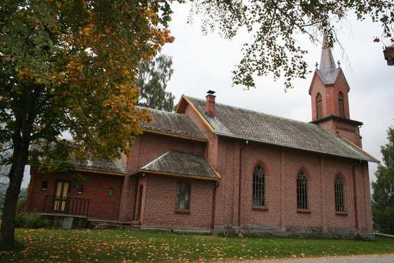 Referat fra det 2. møte i jubileumskomiteen for Snarum kirkes 150 års jubileum Sted og tid: Snarum kirkes sakristi torsdag 30. august 2018 kl.