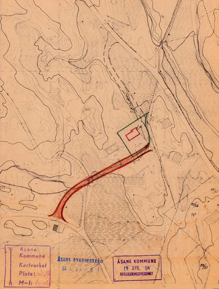 Figur 4-6 Vedtatt plassering og tilkomst 1964. Byggesaksarkivet. Planene viser at det også ble regulert en tilkomstvei til eiendommen. Denne veien ble ikke realisert.
