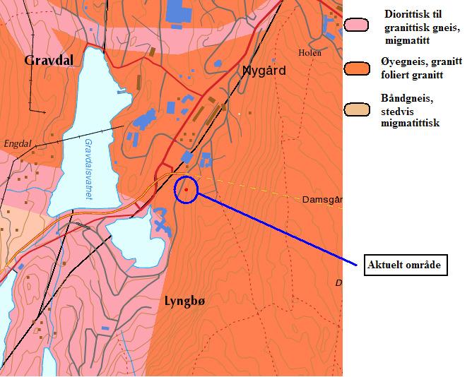 5 GRUNNFORHOLD Topografi Bolig nr 62 er plassert ca på kote 40, like ved boligen skrår terrenget opp til det møter en dels vertikalt bergvegg med en høyde på ca 10 meter.